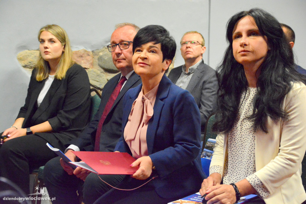 Debata nt. czynników rozwoju województwa