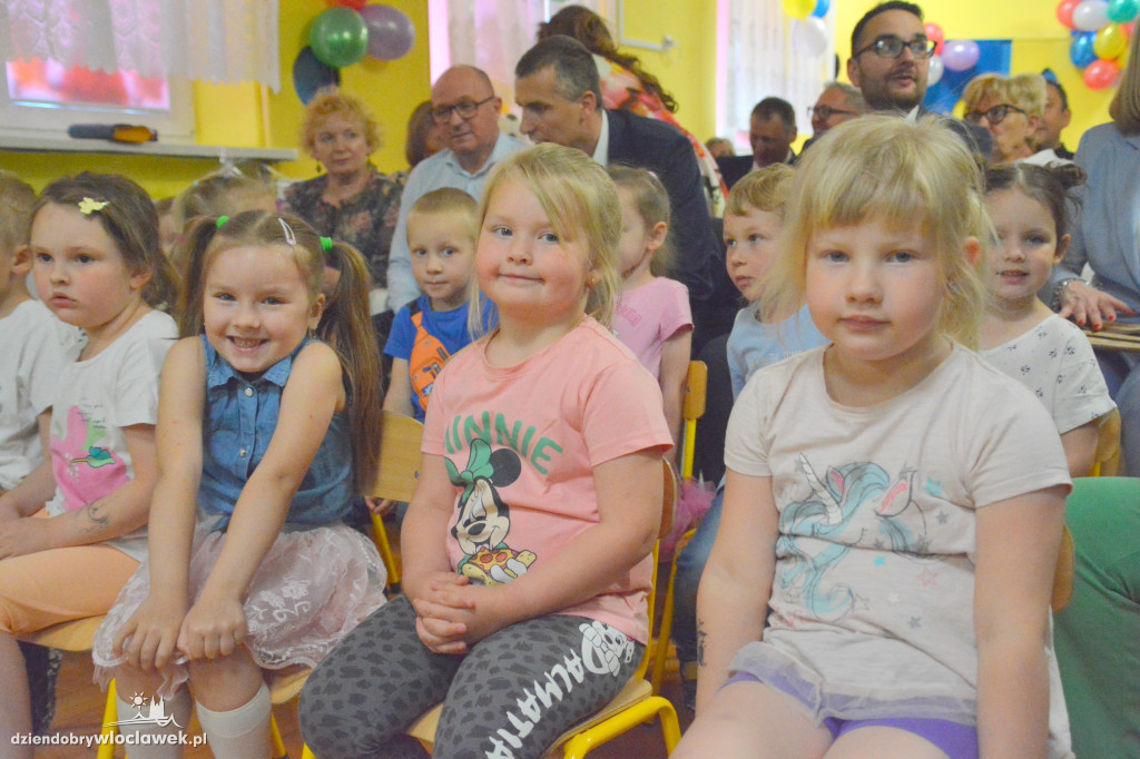 Otwarcie sensorycznego placu zabaw w PP 8