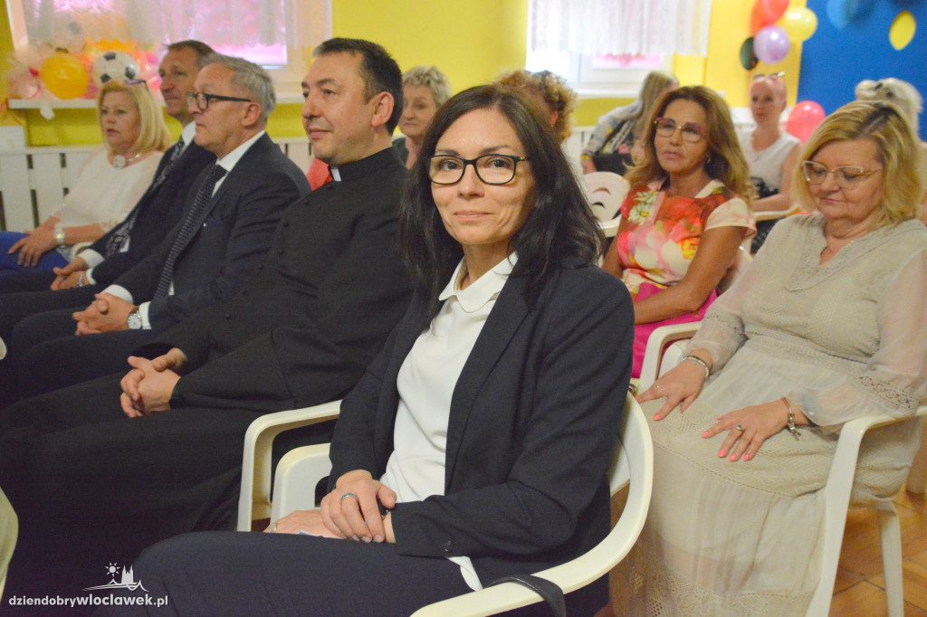 Otwarcie sensorycznego placu zabaw w PP 8
