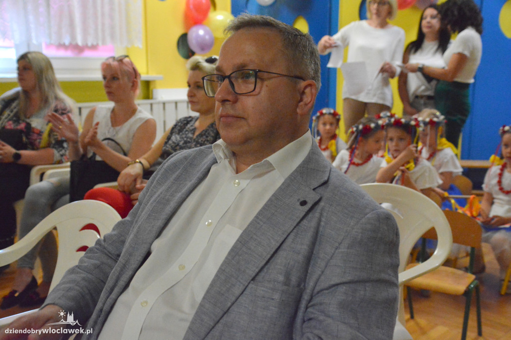 Otwarcie sensorycznego placu zabaw w PP 8