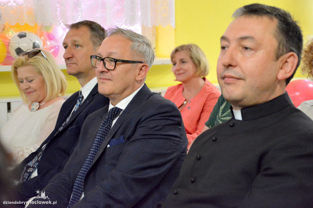 Otwarcie sensorycznego placu zabaw w PP 8