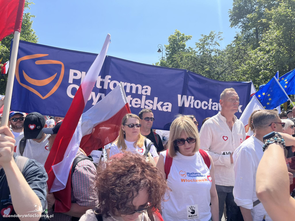 Włocławianie na marszu w Warszawie