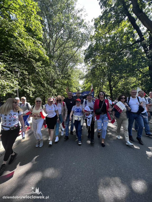 Włocławianie na marszu w Warszawie