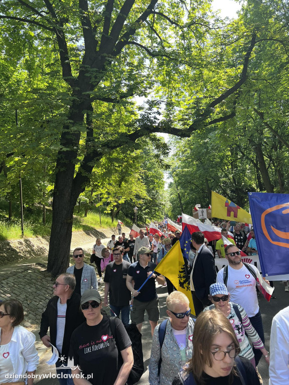 Włocławianie na marszu w Warszawie
