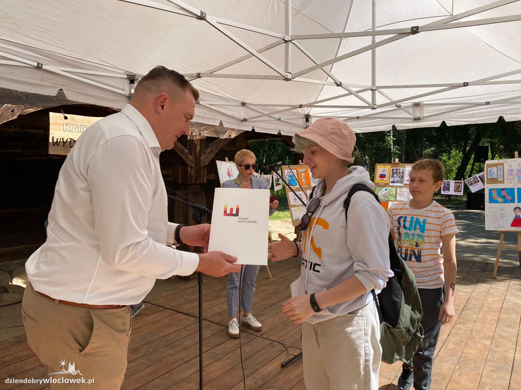 VIII Powiatowy Dzień Dziecka i Rodzicielstwa Zastępczego