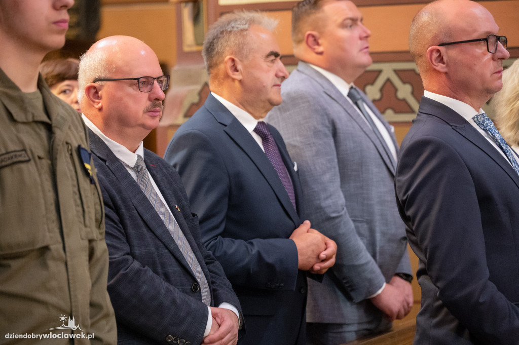 Msza święta w intencji województwa w katedrze