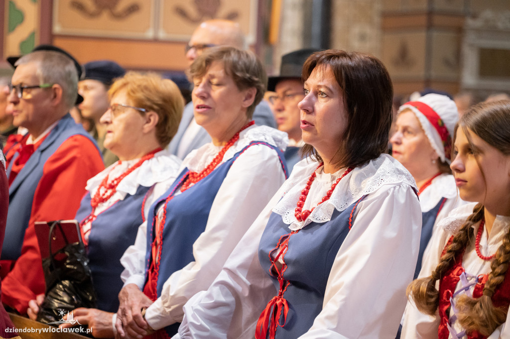 Msza święta w intencji województwa w katedrze