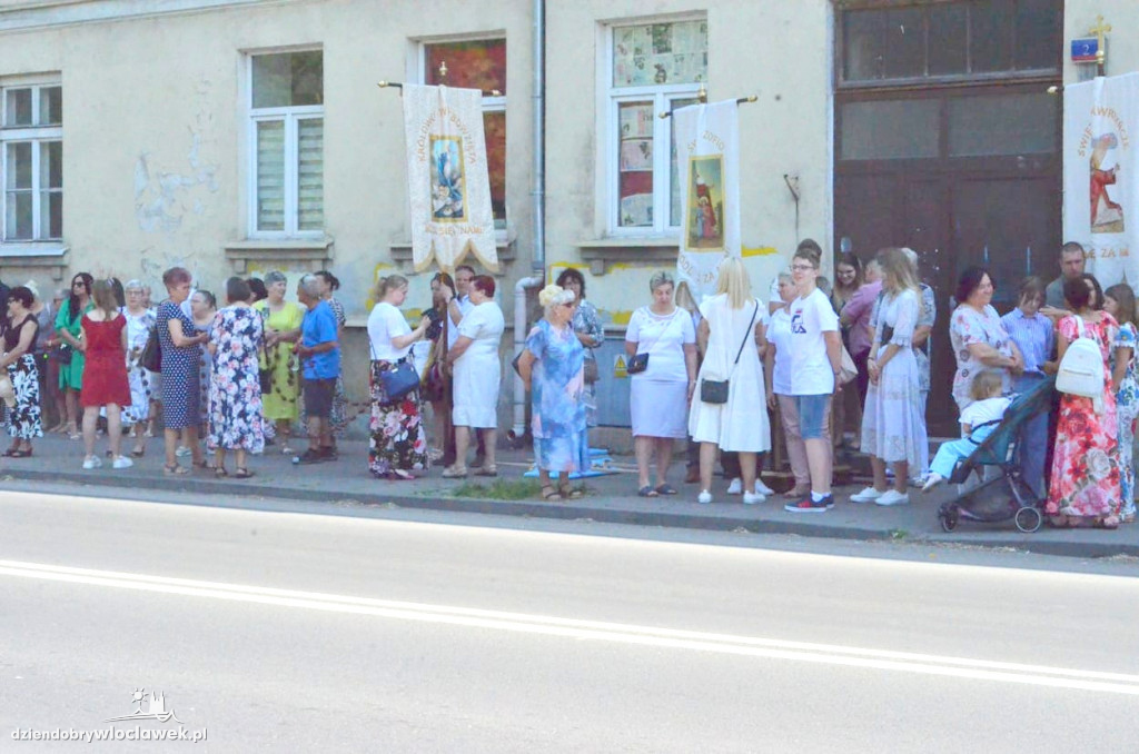 Boże Ciało: procesja parafii katedralnej