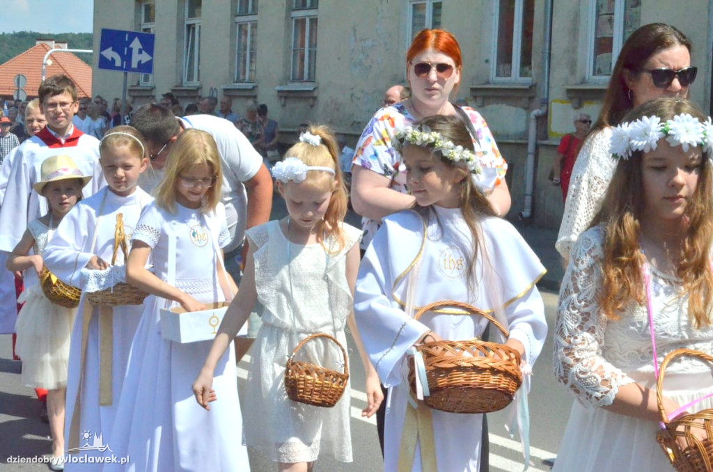 Boże Ciało: procesja parafii katedralnej