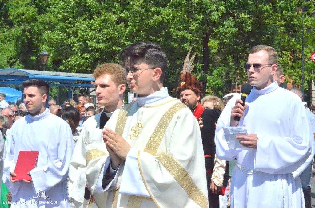 Boże Ciało: procesja parafii katedralnej