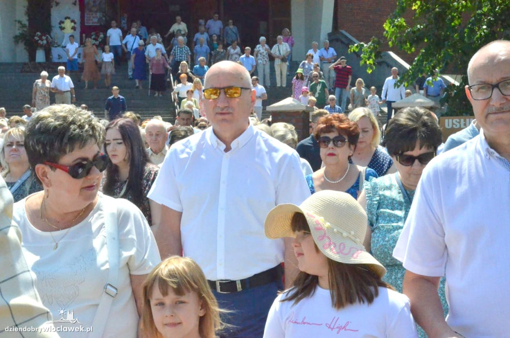 Boże Ciało: procesja w parafii NSJ