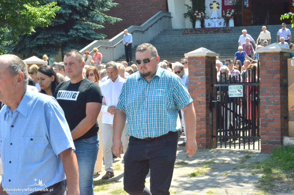 Boże Ciało: procesja w parafii NSJ