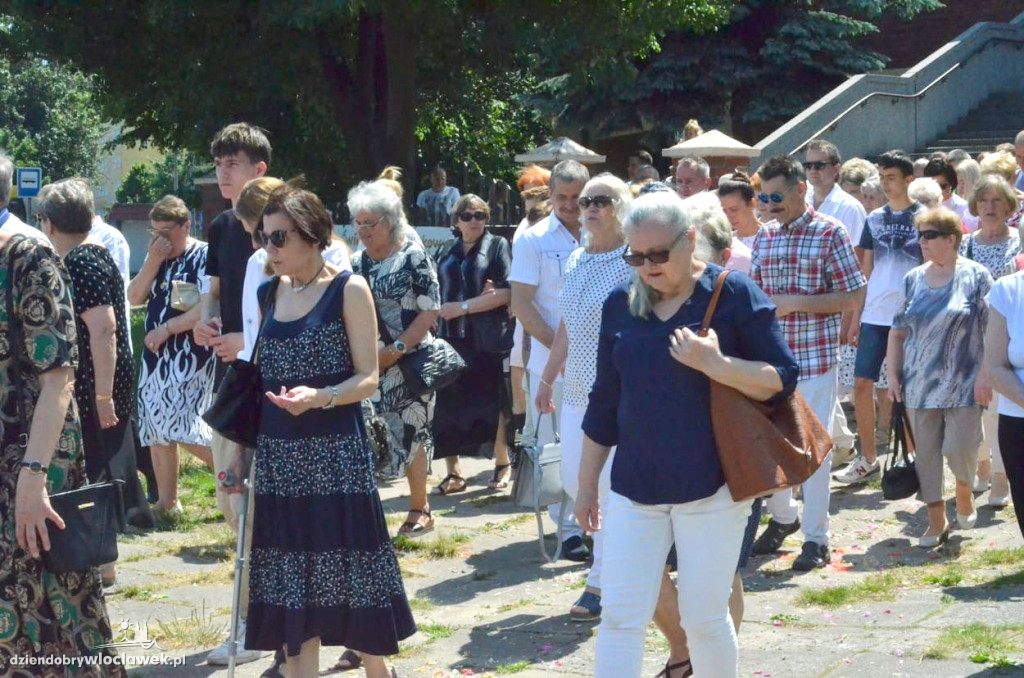 Boże Ciało: procesja w parafii NSJ