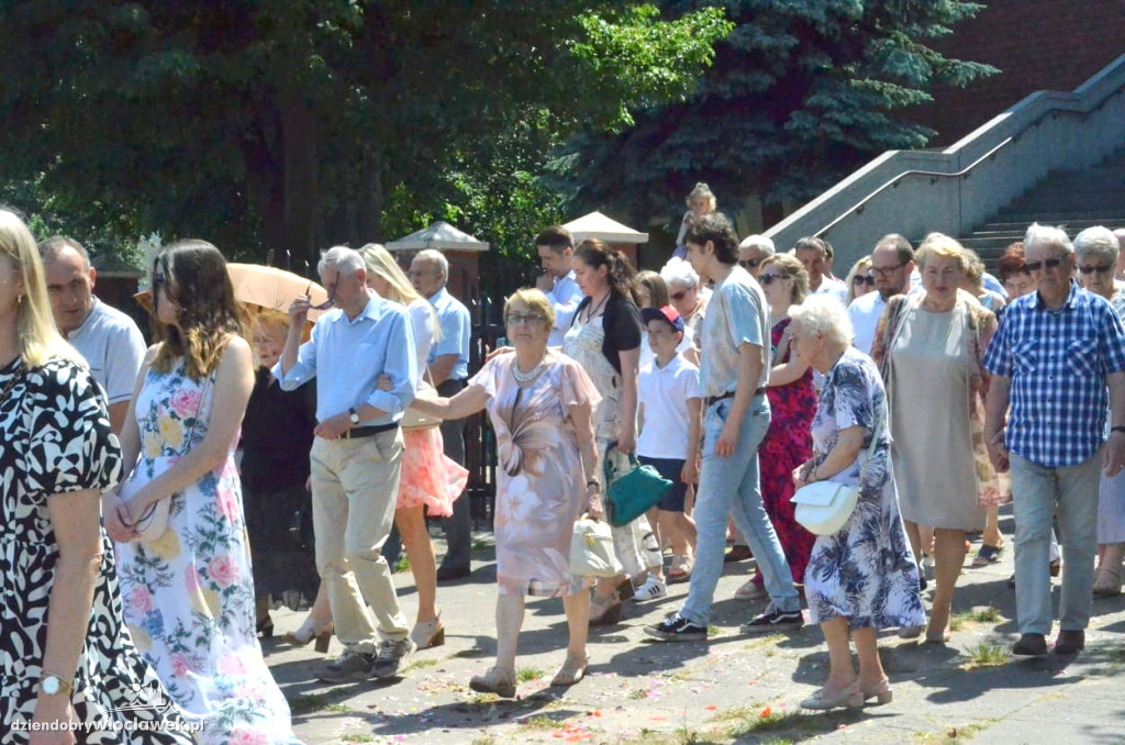 Boże Ciało: procesja w parafii NSJ