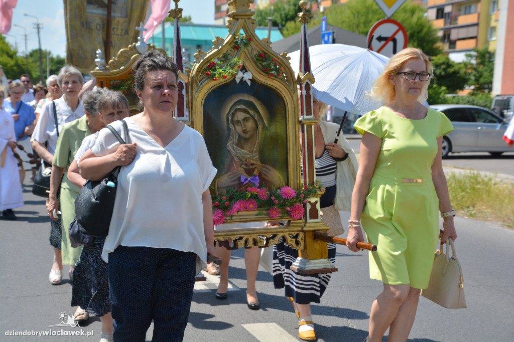 Procesja Bożego Ciała w parafii Św. Stanisława BM