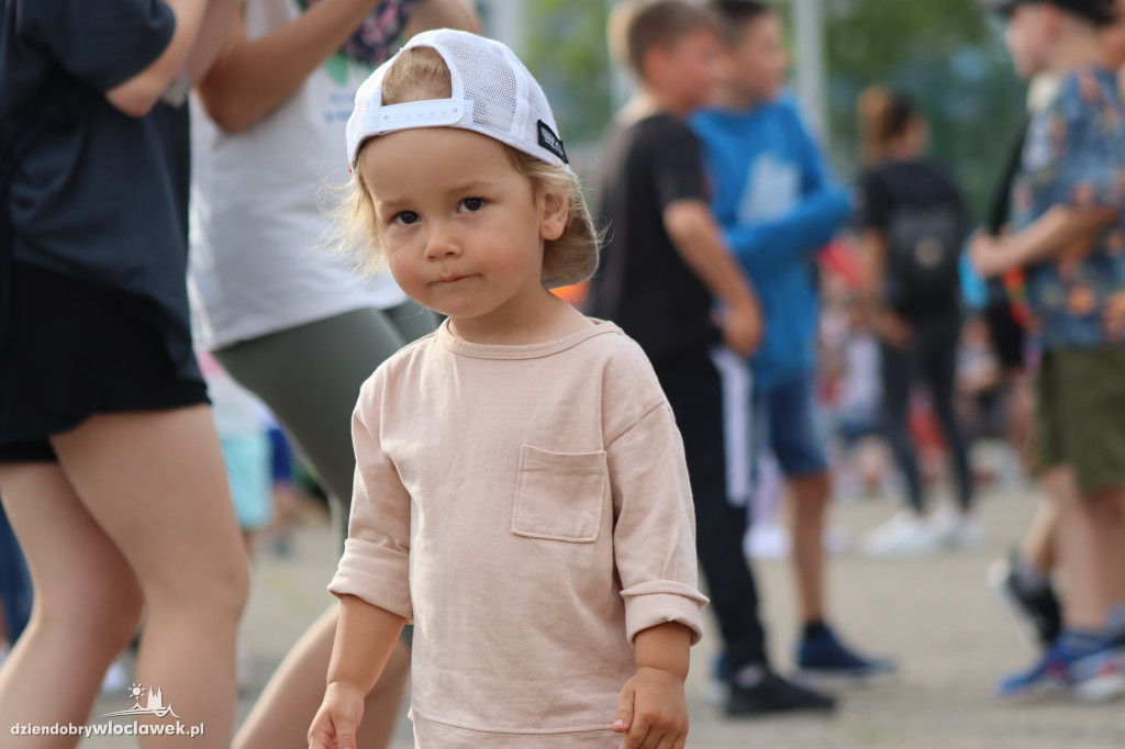 Piknik rodzinny w SP22