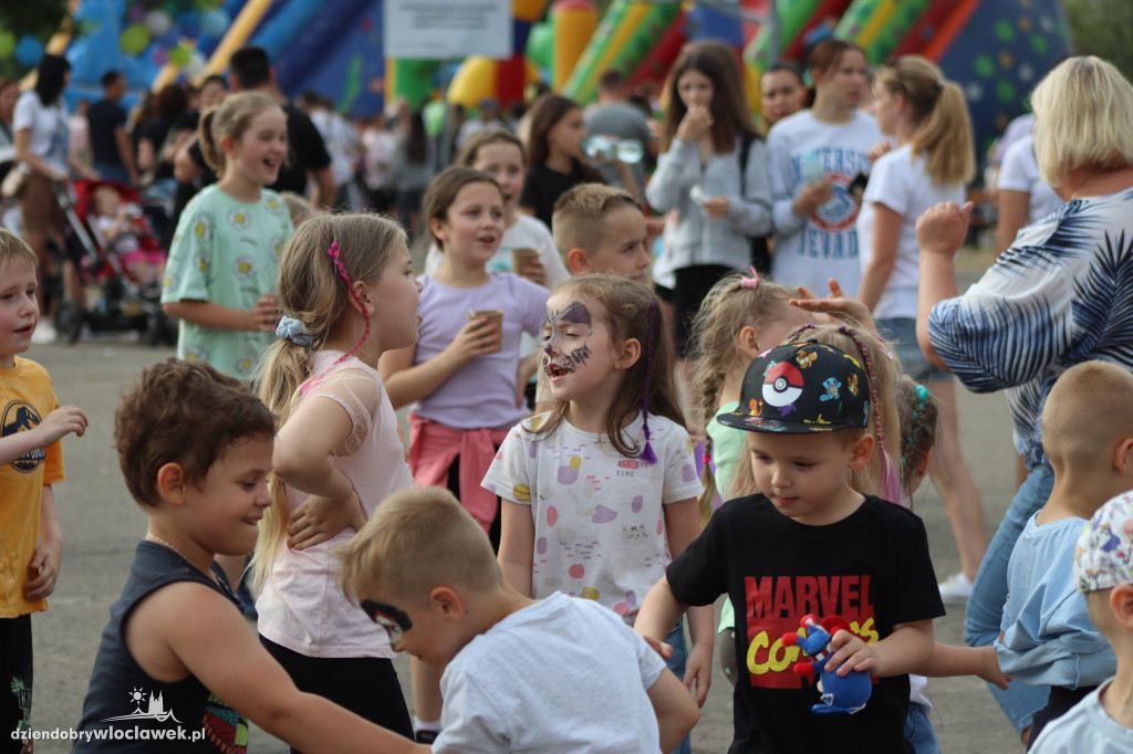 Piknik rodzinny w SP22