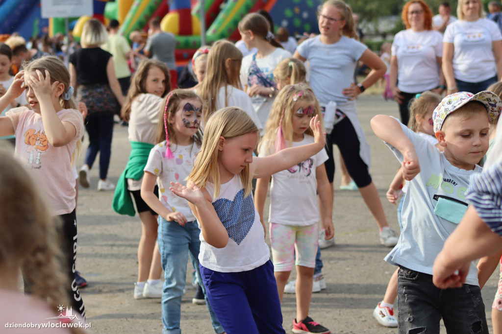 Piknik rodzinny w SP22