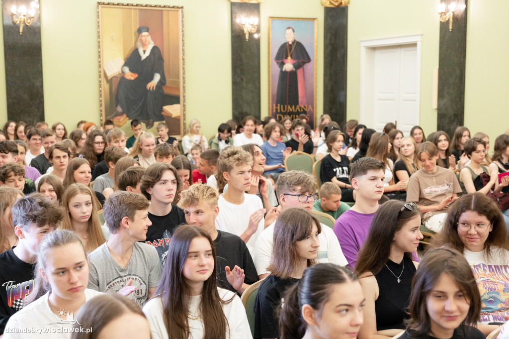 Minister Anna Gembicka w Długoszu
