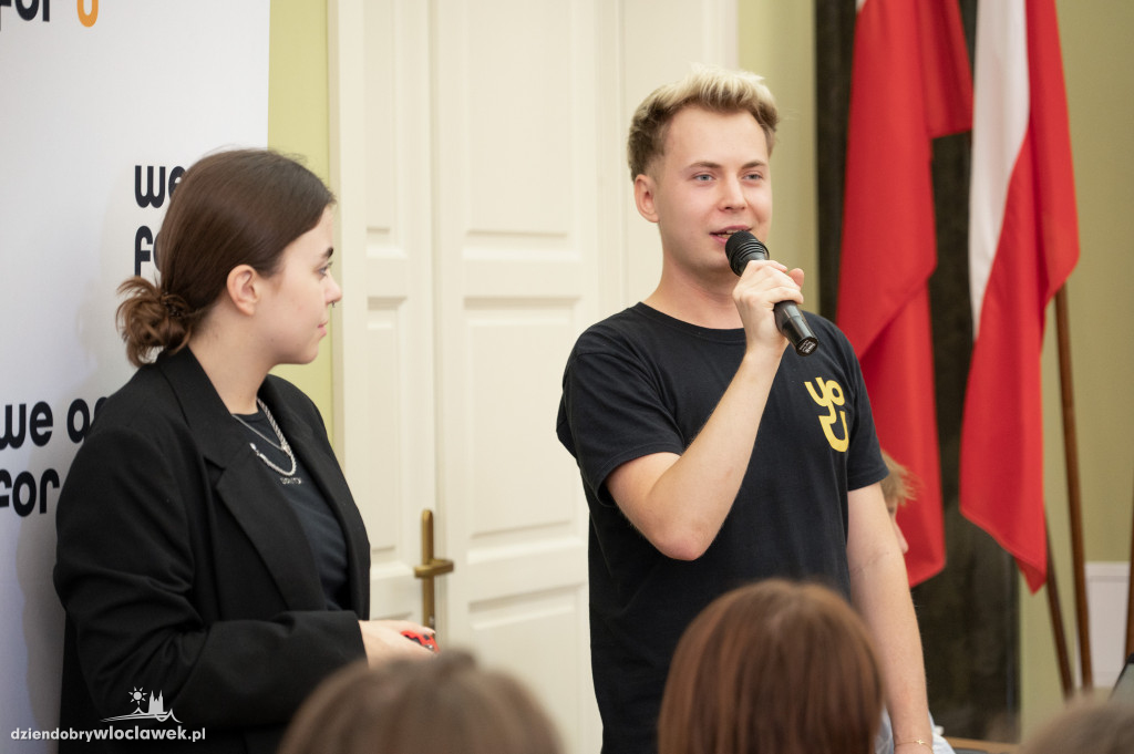 Minister Anna Gembicka w Długoszu