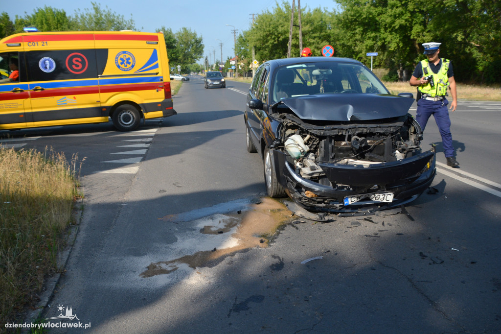 Taxi uderzyło w busa ZS3