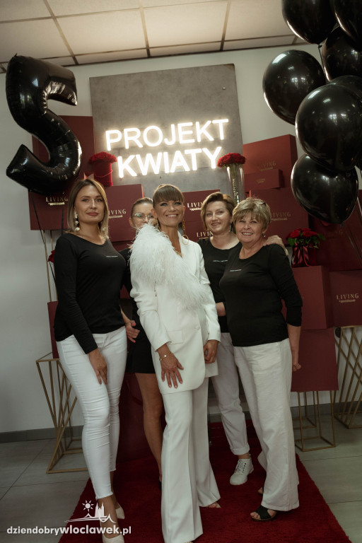 Piąte urodziny Projektu Kwiaty