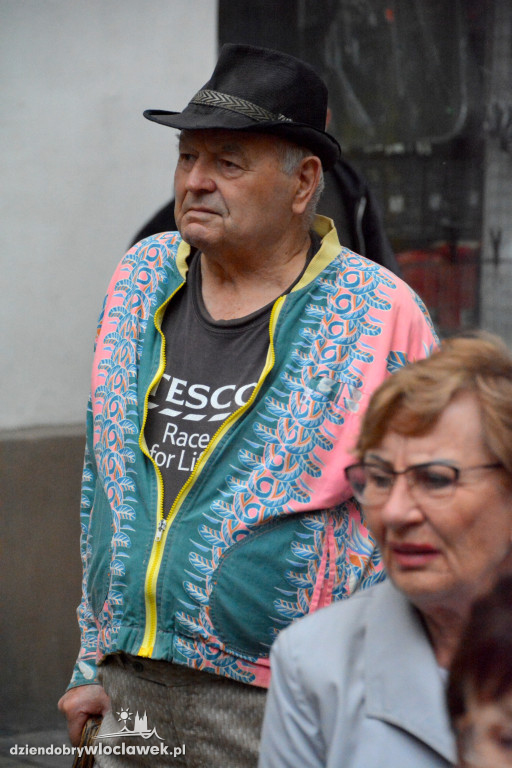 Miejska Potańcówka z „Łęgowianami”