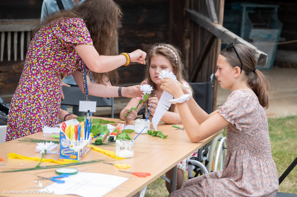 Festyn folklorystyczny w Kłóbce