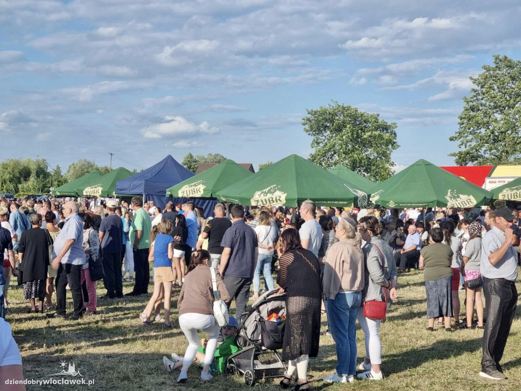 VII Powiatowo-Gminny Festiwal Zespołów Weselnych w Boniewie