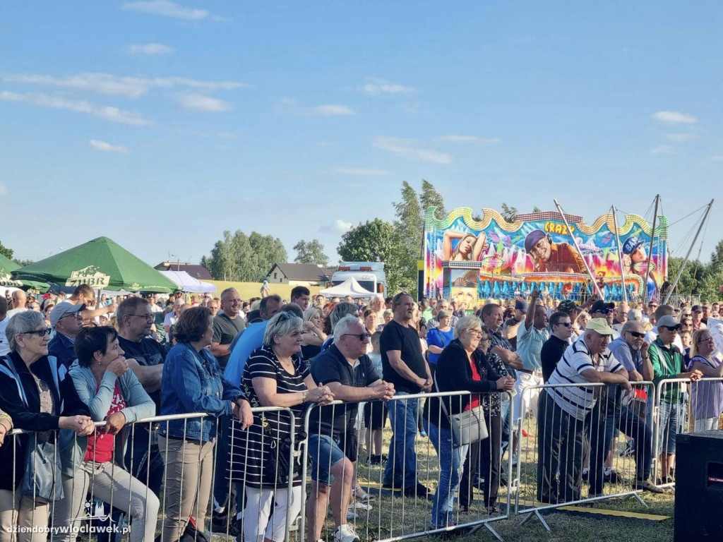 VII Powiatowo-Gminny Festiwal Zespołów Weselnych w Boniewie