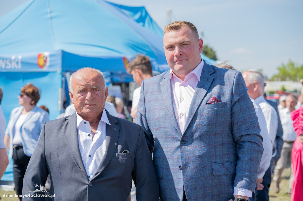Święto Powiatu Włocławskiego na lotnisku w Kruszynie