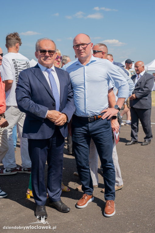 Święto Powiatu Włocławskiego na lotnisku w Kruszynie