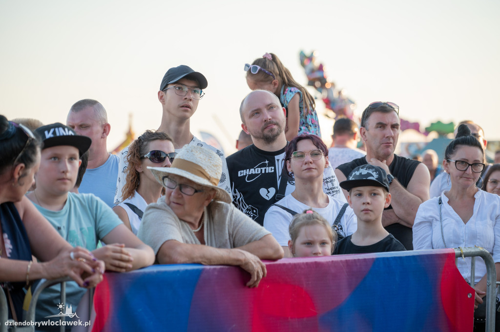 Zespół MIG na lotnisku w Kruszynie