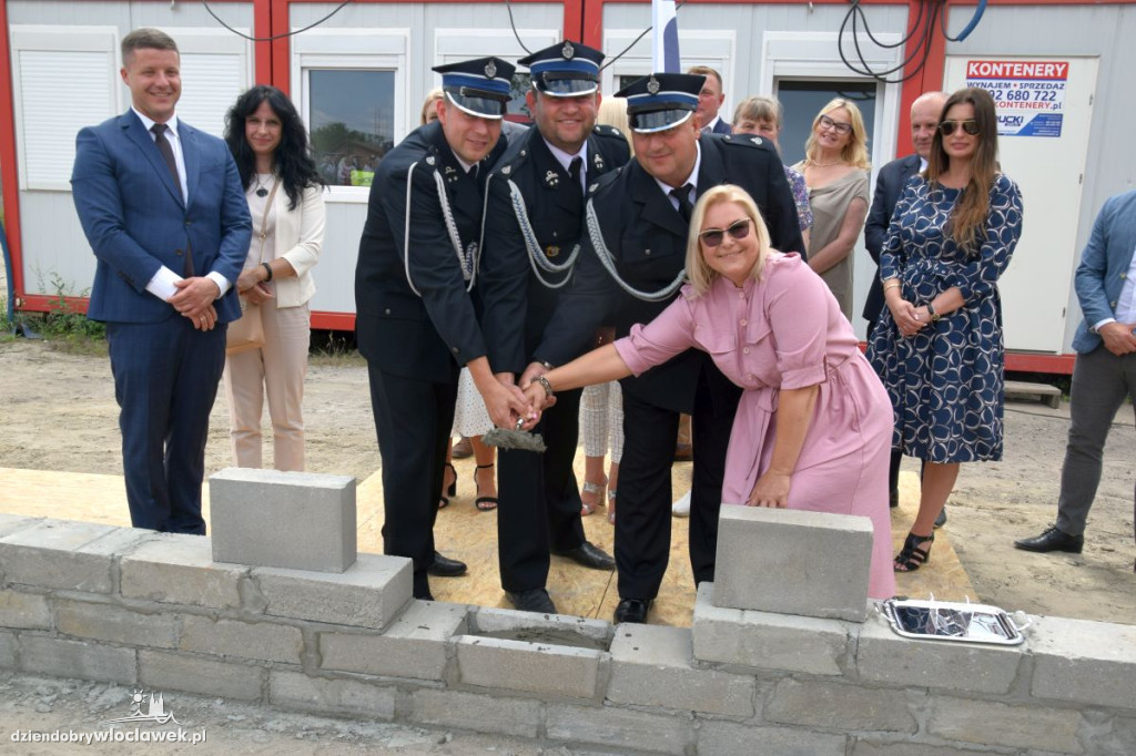 Centrum Integracji Społecznej w Kruszynie z Aktem Erekcyjnym