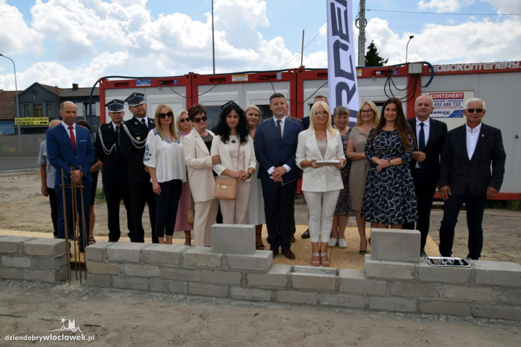 Centrum Integracji Społecznej w Kruszynie z Aktem Erekcyjnym