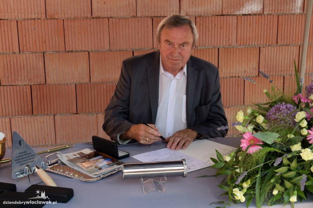 Centrum Integracji Społecznej w Kruszynie z Aktem Erekcyjnym