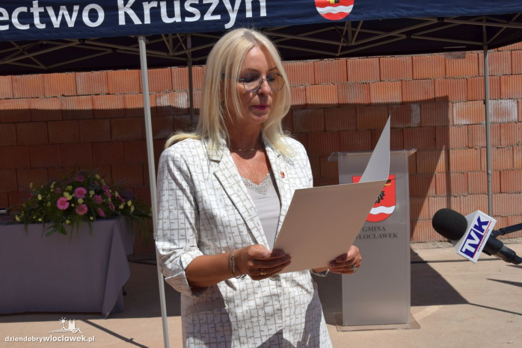 Centrum Integracji Społecznej w Kruszynie z Aktem Erekcyjnym