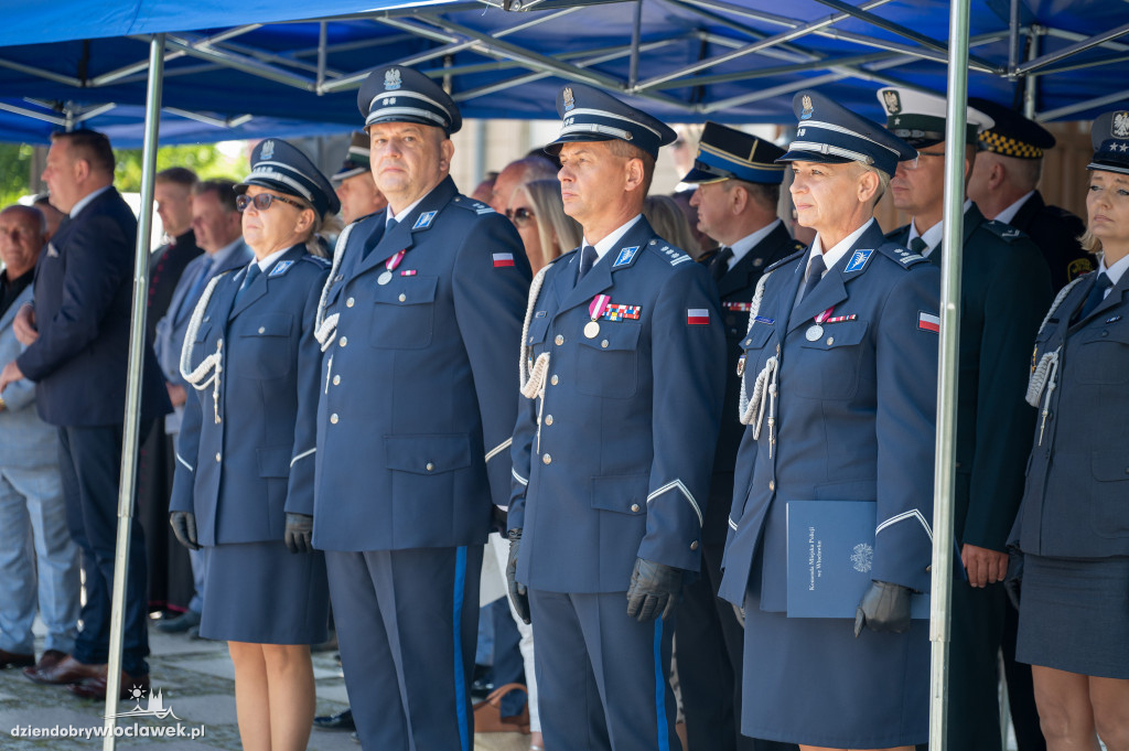 Awanse dla włocławskich policjantów