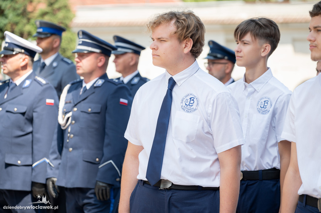 Awanse dla włocławskich policjantów