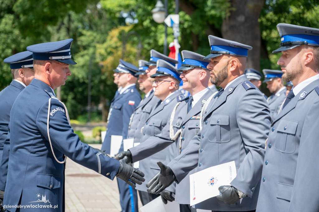 Awanse dla włocławskich policjantów