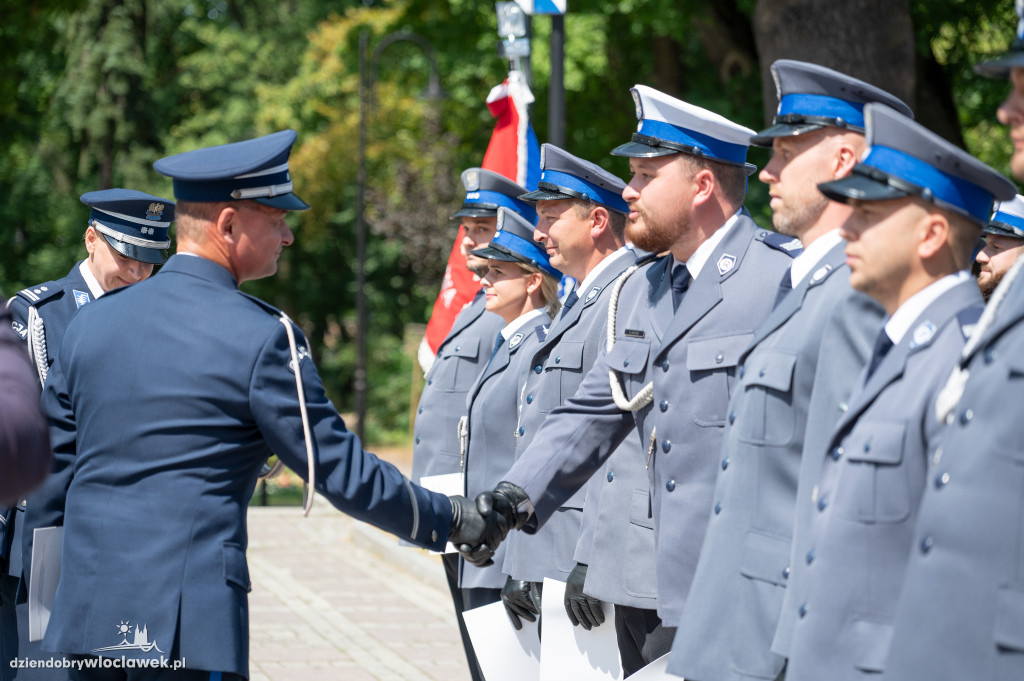 Awanse dla włocławskich policjantów