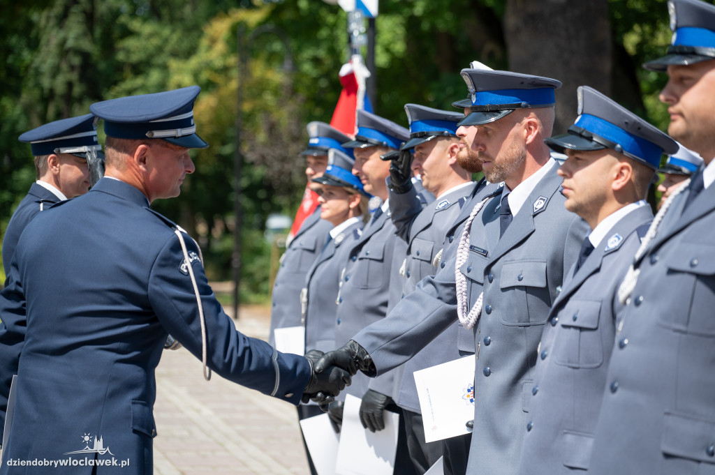 Awanse dla włocławskich policjantów
