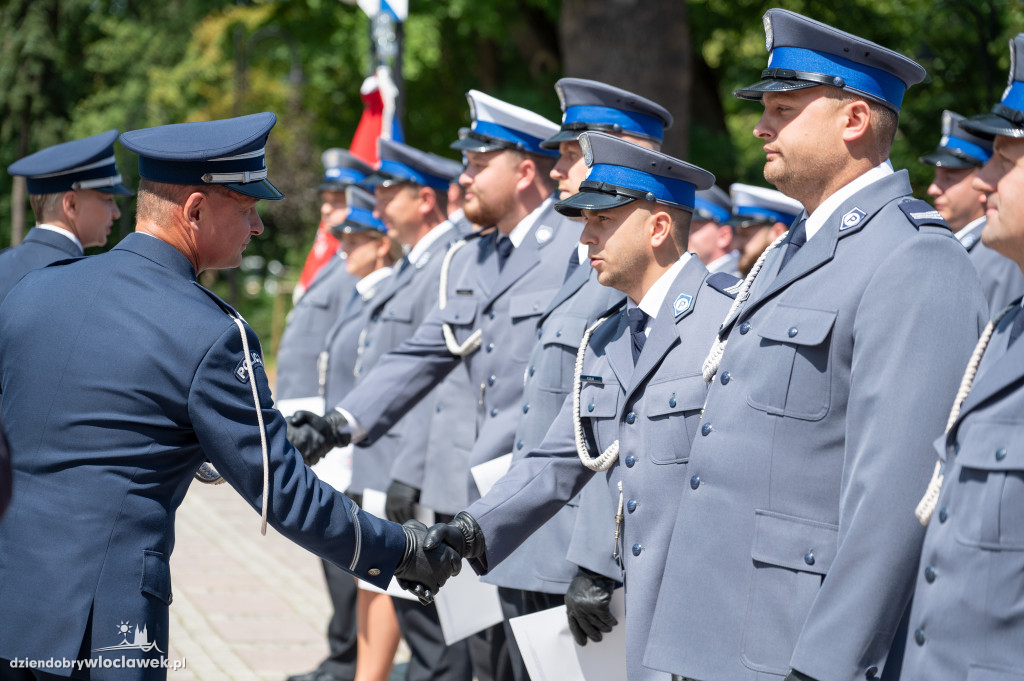 Awanse dla włocławskich policjantów