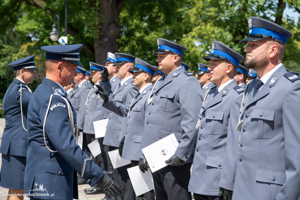 Awanse dla włocławskich policjantów