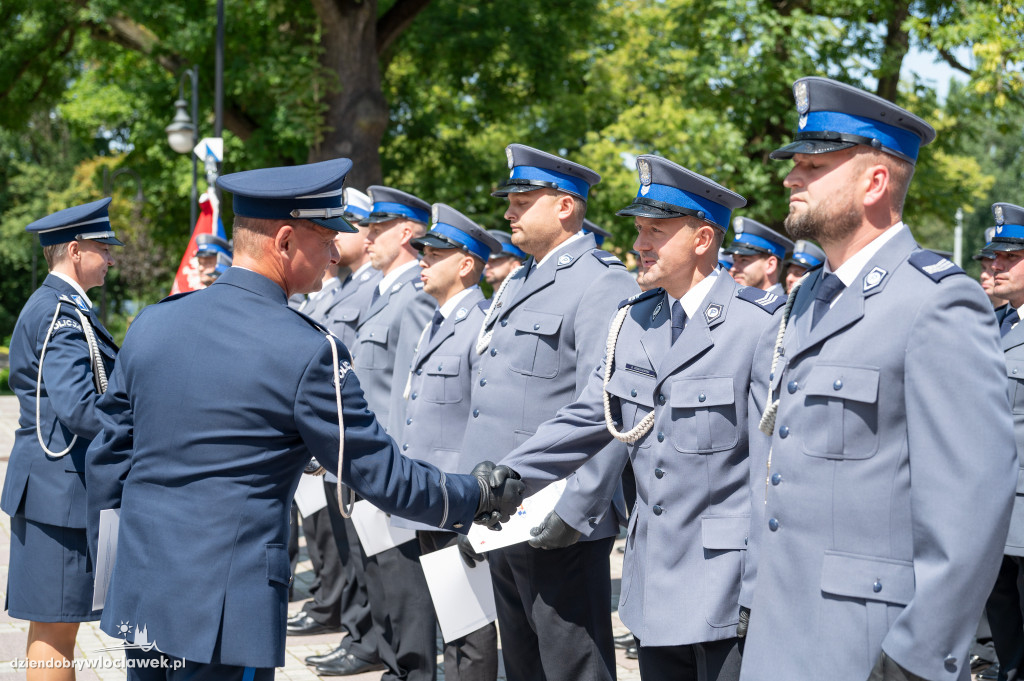 Awanse dla włocławskich policjantów