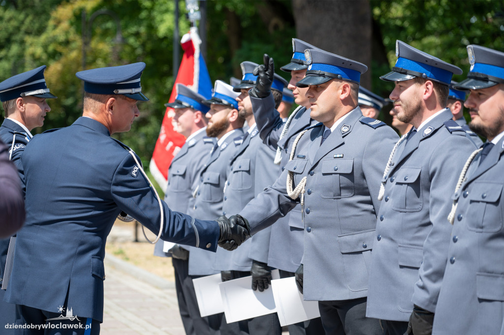 Awanse dla włocławskich policjantów