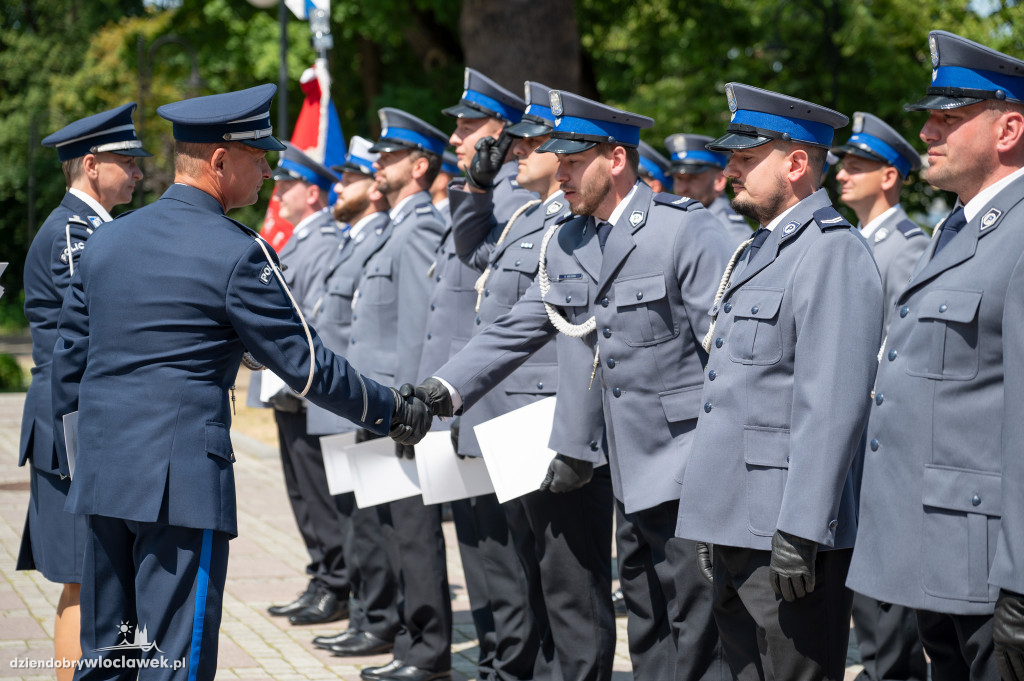 Awanse dla włocławskich policjantów
