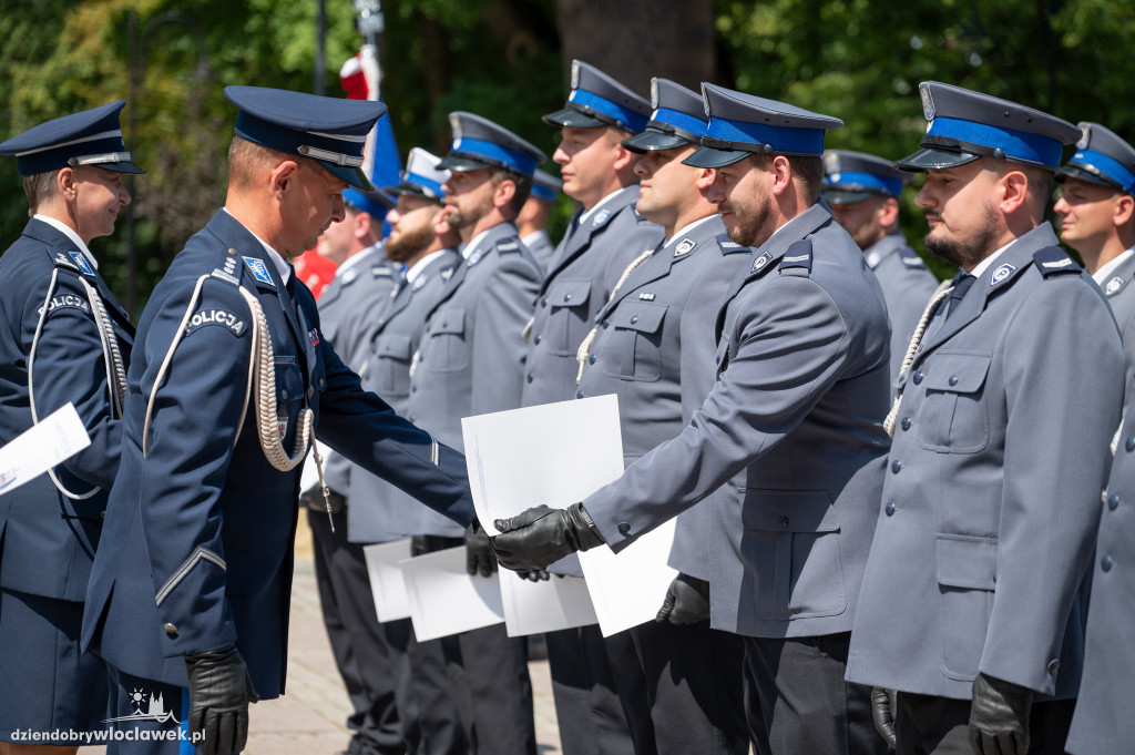 Awanse dla włocławskich policjantów