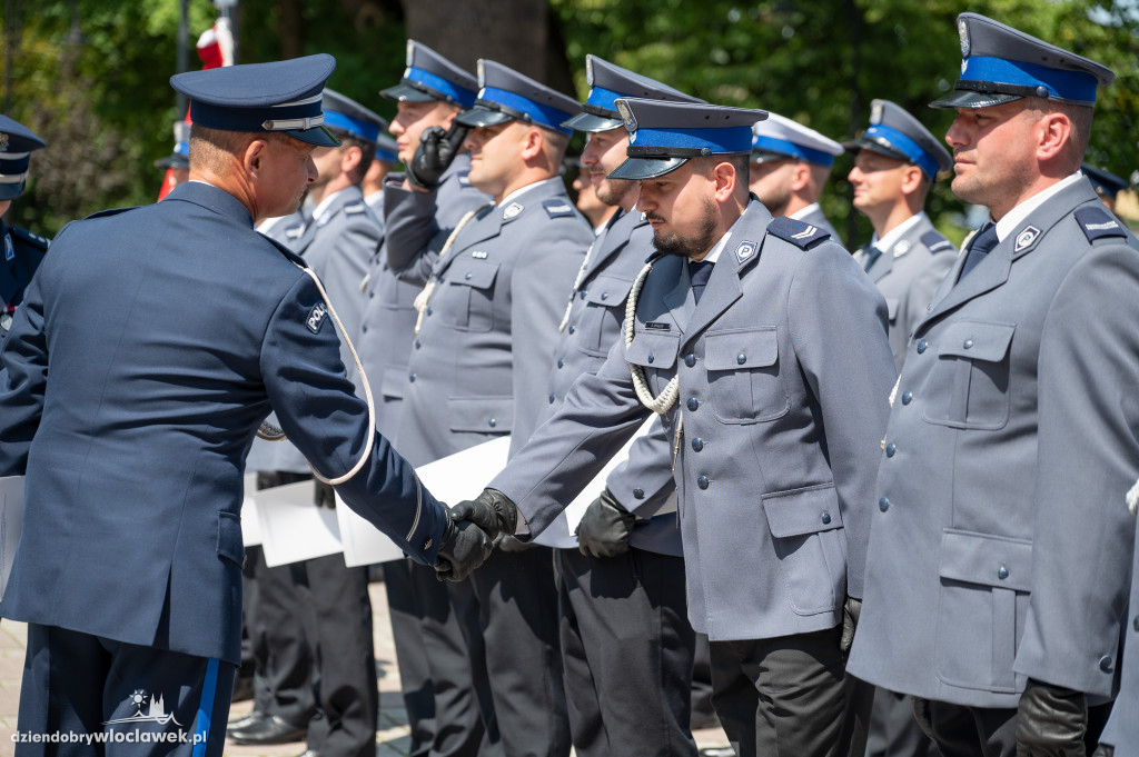 Awanse dla włocławskich policjantów