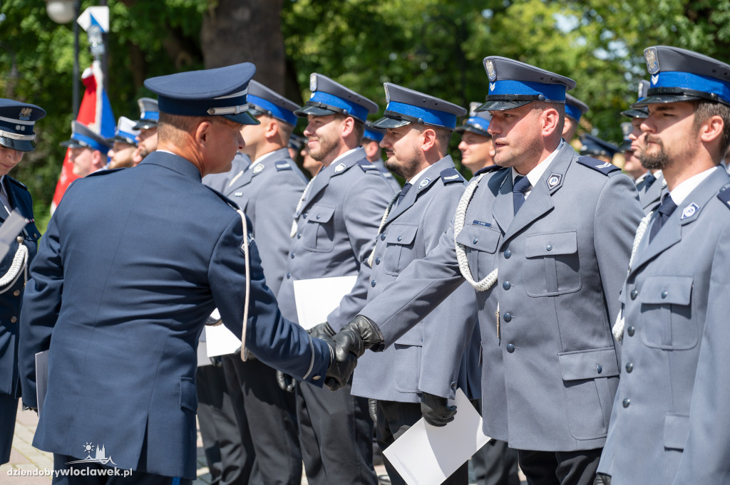 Awanse dla włocławskich policjantów